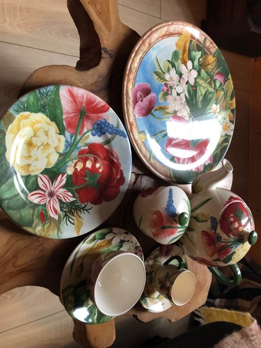 Service table pieces - de,